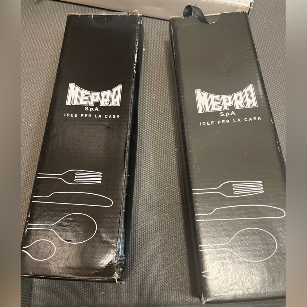 Mepra Black Dinnerware Set